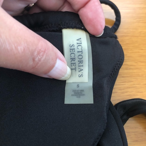 Victoria’s Secret Rhinestone Halter String Bikini - Picture 6 of 13